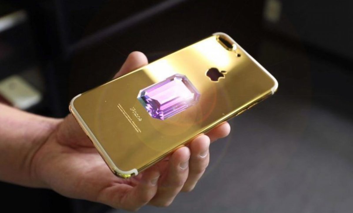 Top 10 most priciest mobile phones in the world